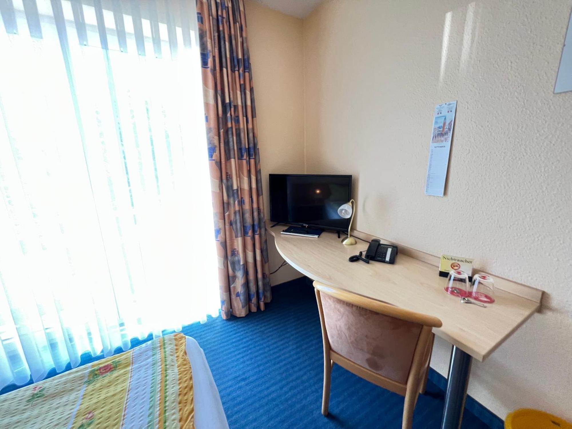 Tm Hotel Westfalen Люнен Экстерьер фото